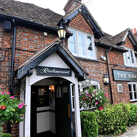 Swan, Thatcham By Marston'S Inns Exterior photo