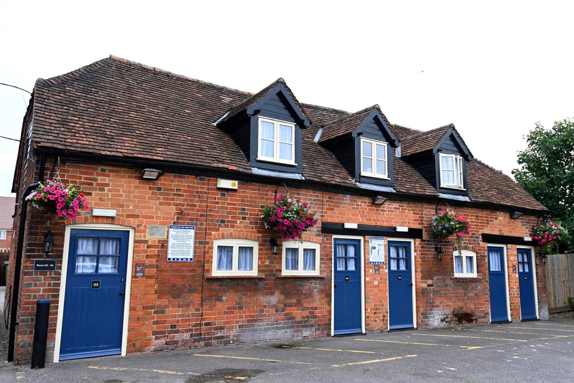 Swan, Thatcham By Marston'S Inns Exterior photo